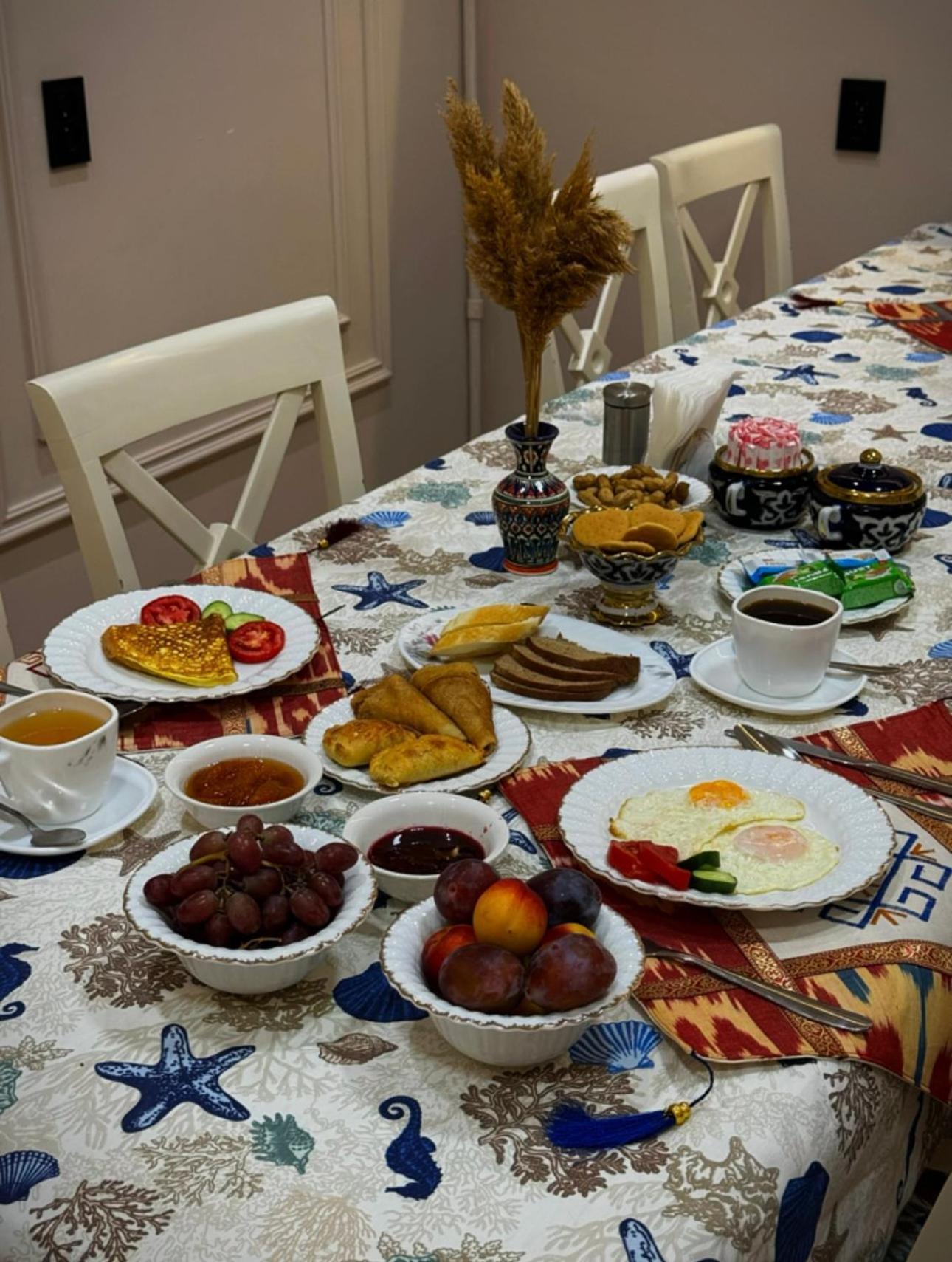 Besqala Hotel Nukus Bagian luar foto