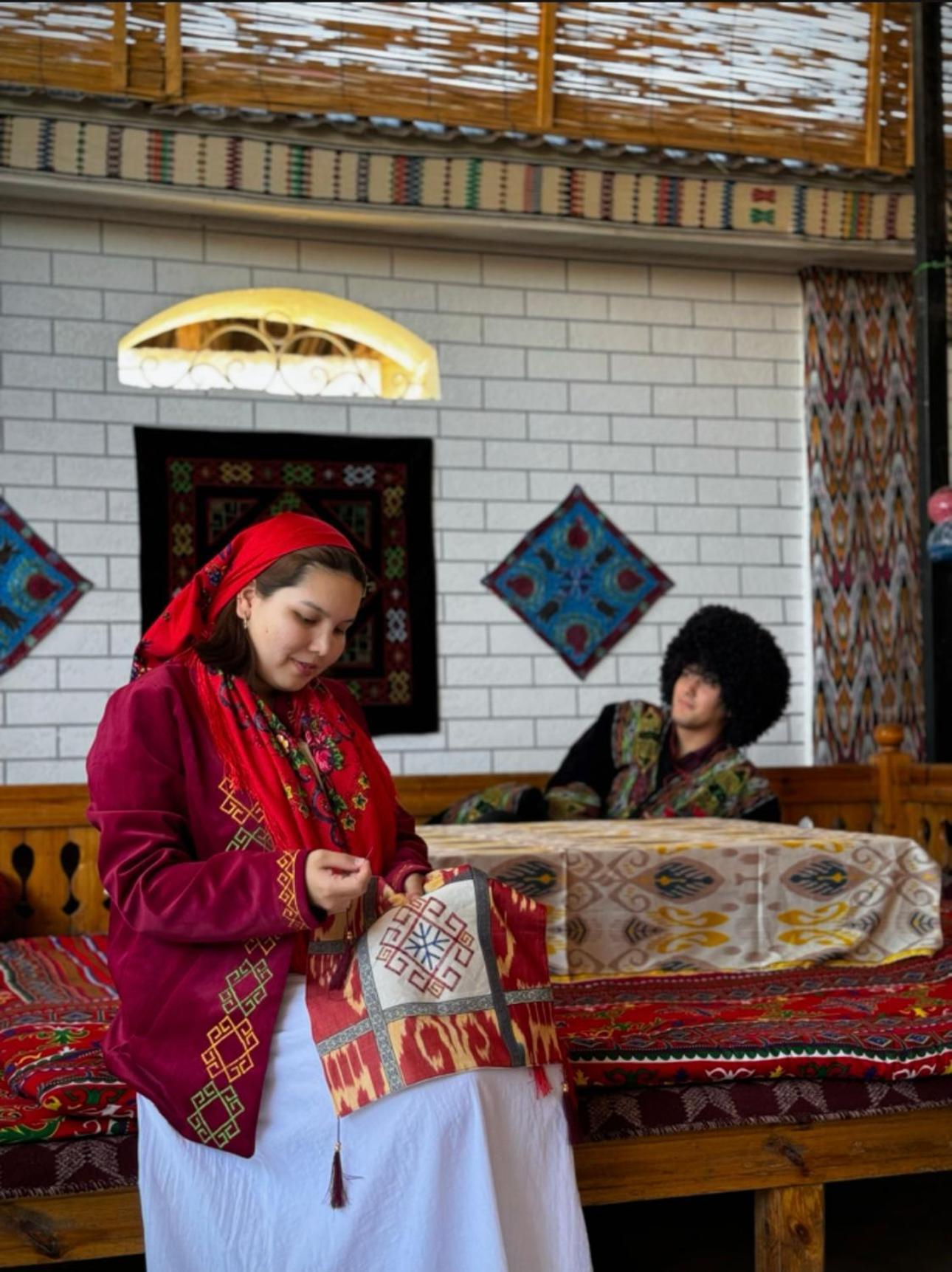 Besqala Hotel Nukus Bagian luar foto
