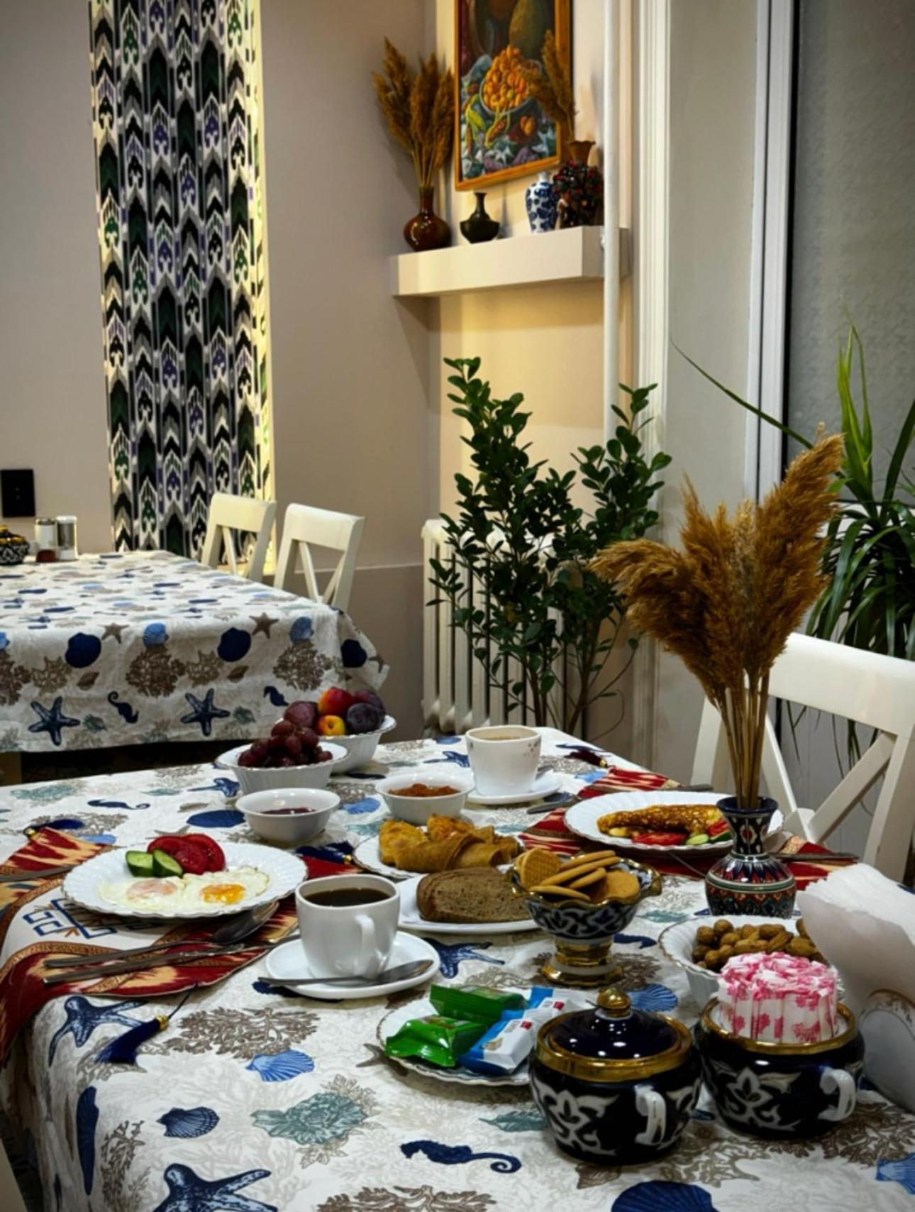 Besqala Hotel Nukus Bagian luar foto