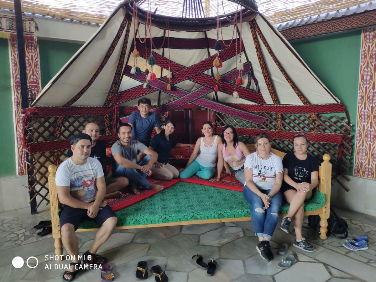 Besqala Hotel Nukus Bagian luar foto